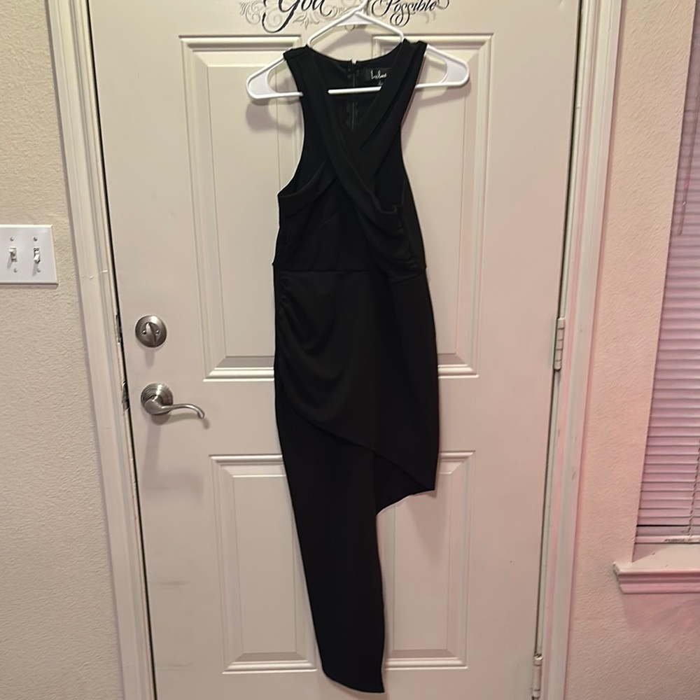 Lulus black hi/low dress with cris cross top / Size L /‎ Box 31-16
